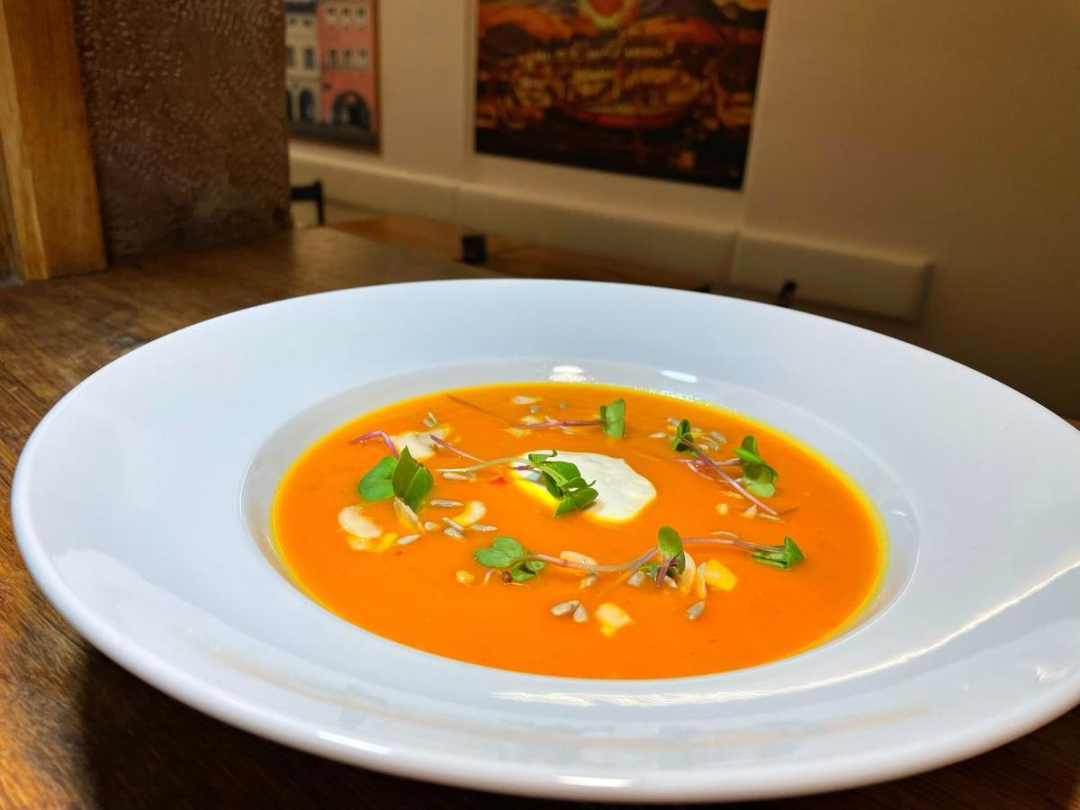 Penzion A Restaurace 14 Hostinné Zewnętrze zdjęcie